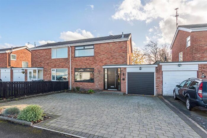 3 Bedroom Semi-Detached House For Sale In Melness Road, Hazlerigg, NE13