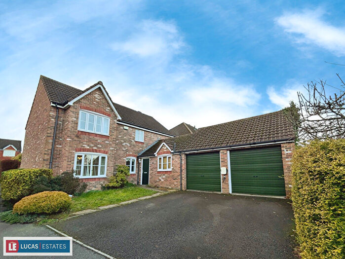 4 Bedroom Detached House For Sale In Clos Coed Bach, Blackwood, NP12
