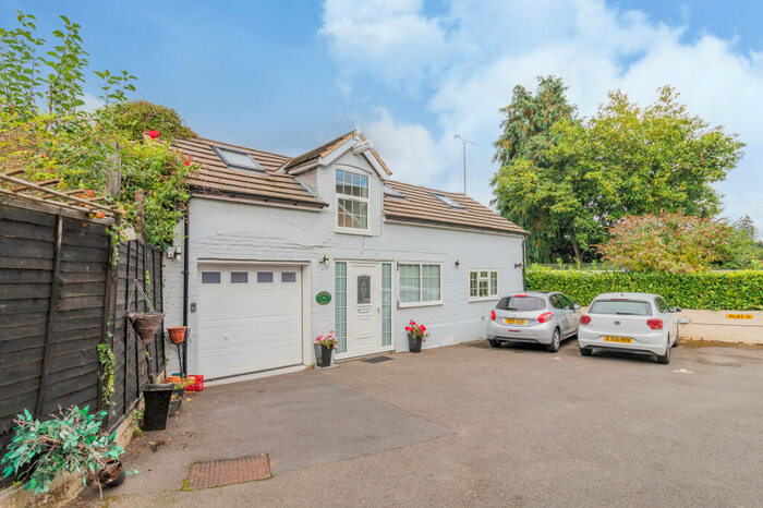 2 Bedroom Detached House For Sale In Bonnicut Court, High Street, Ascot, SL5