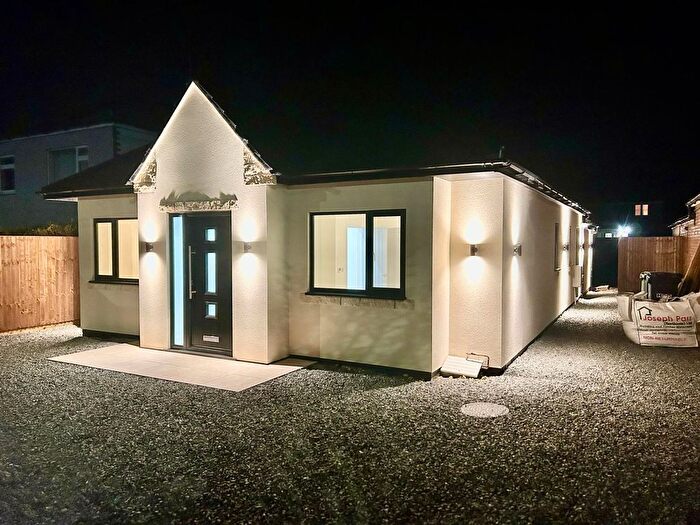 3 Bedroom Property For Sale In London Road, Yaxley, PE7