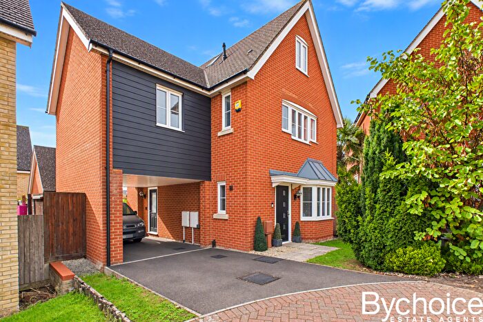 5 Bedroom Detached House For Sale In Mason Close, Haverhill, Suffolk, CB9