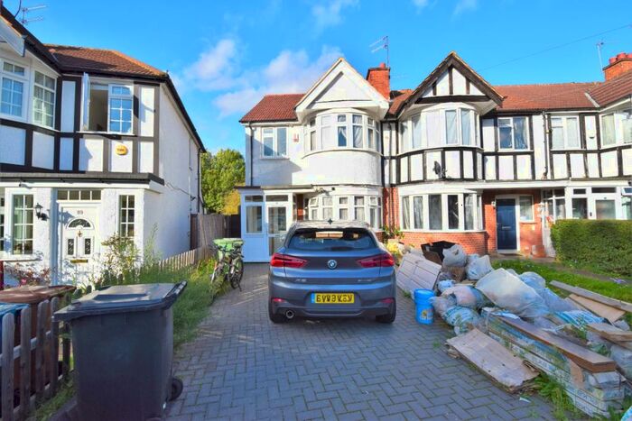 2 Bedroom Maisonette To Rent In Sandringham Crescent, Harrow, Greater London, HA2