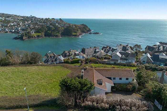 4 Bedroom Detached House For Sale In Hanson Drive, Fowey, PL23