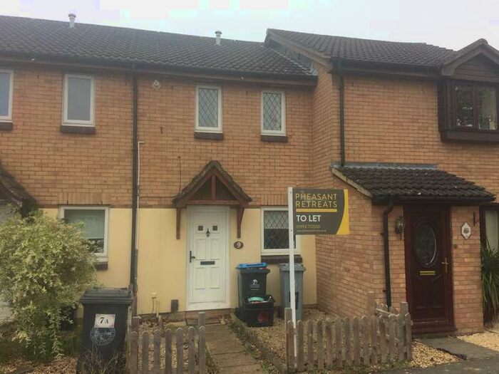 2 Bedroom Terraced House To Rent In Heather Close, Carterton, OX18