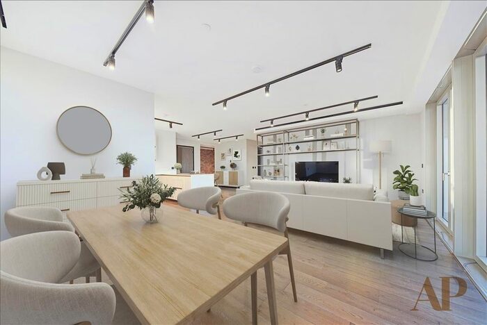 3 Bedroom Flat To Rent In Stage Apartments, Hewett Street, Shoreditch, London, EC2A