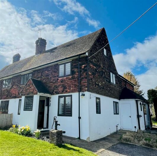 3 Bedroom Semi-Detached House To Rent In School House Lane, Horsmonden, Tonbridge, TN12