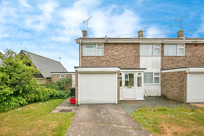 3 Bedroom Semi-Detached House For Sale In Manor Road, Great Holland, Frinton-On-Sea, CO13