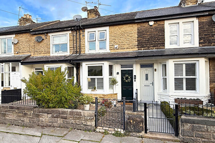 3 Bedroom Terraced House For Sale In Albert Road, Harrogate, HG1