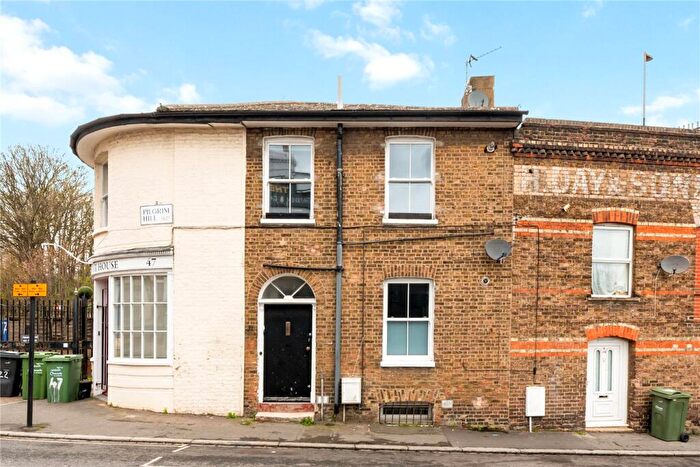 2 Bedroom Apartment For Sale In Pilgrim Hill, West Norwood, London, SE27