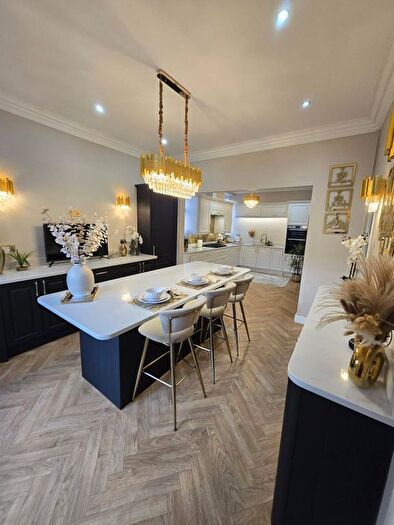 5 Bedroom Detached House For Sale In St. Mary Street, Gwent, NP11