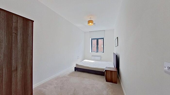 2 Bedroom Flat To Rent In Atkinson Street, Leeds, LS10