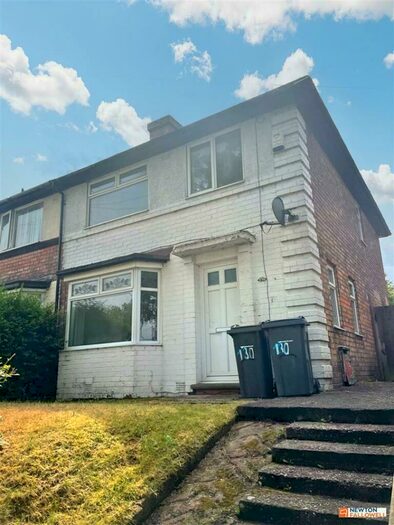 3 Bedroom Semi-Detached House To Rent In Finchley Road, Birmingham, B44