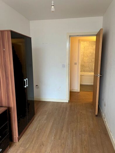 2 Bedroom Flat To Rent In Sunbridge Road, Bradford, BD1