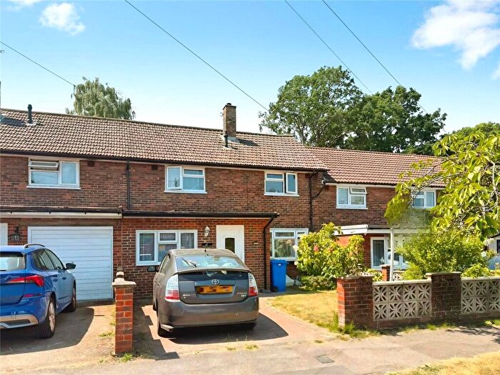 3 Bedroom Terraced House To Rent In Hammond Road, Woking, Surrey, GU21