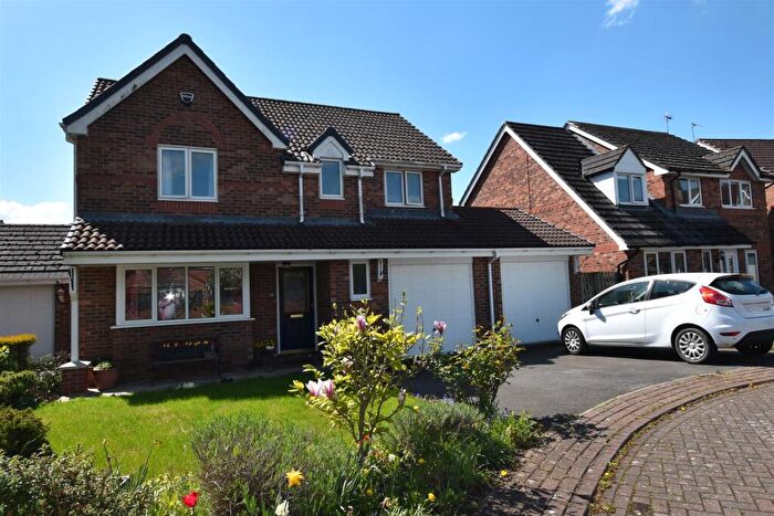 4 Bedroom Detached House For Sale In Hall Gardens, Rawcliffe, Goole, DN14