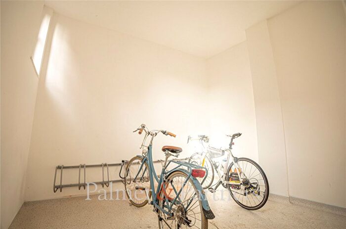 1 Bedroom Flat To Rent In Museum Street, Ipswich, Suffolk, IP1