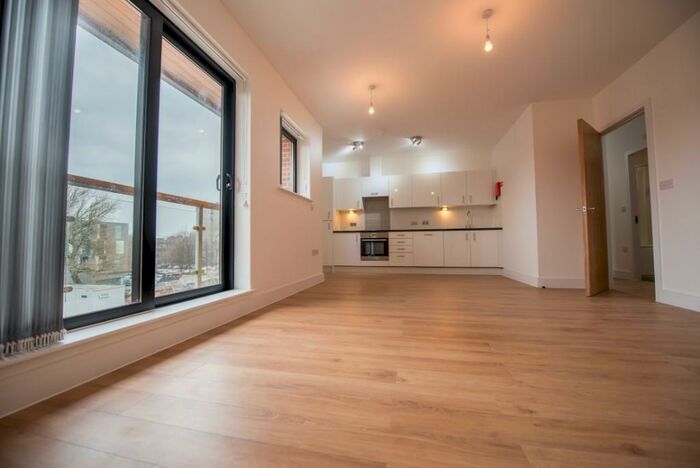 2 Bedroom Apartment To Rent In Vine Street, Liverpool, Merseyside, L7