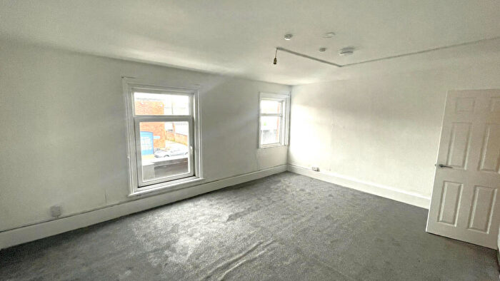 1 Bedroom Flat To Rent In Woodplumpton Road, Preston, PR2