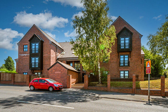 2 Bedroom Apartment For Sale In Stourbridge Road, Lye, Stourbridge, DY9