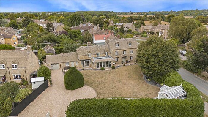 4 Bedroom Detached House For Sale In Millwood End, Long Hanborough, OX29