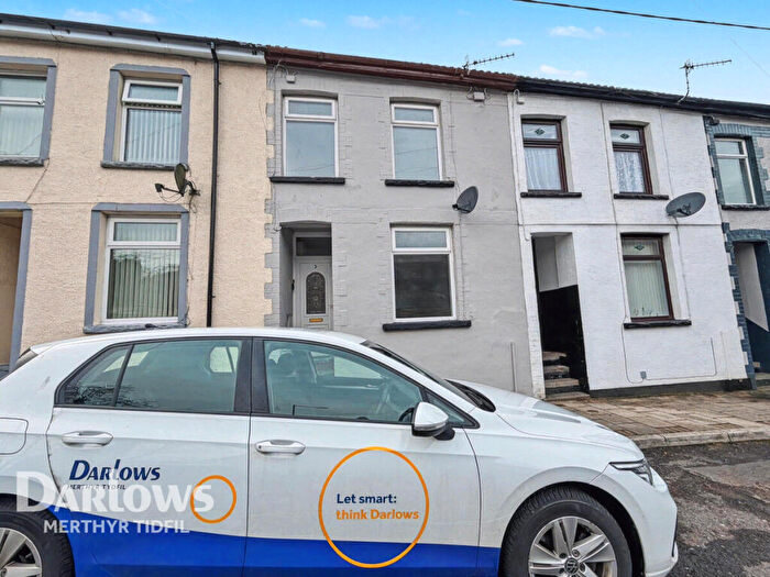 2 Bedroom Terraced House To Rent In The Avenue, Ferndale, CF43