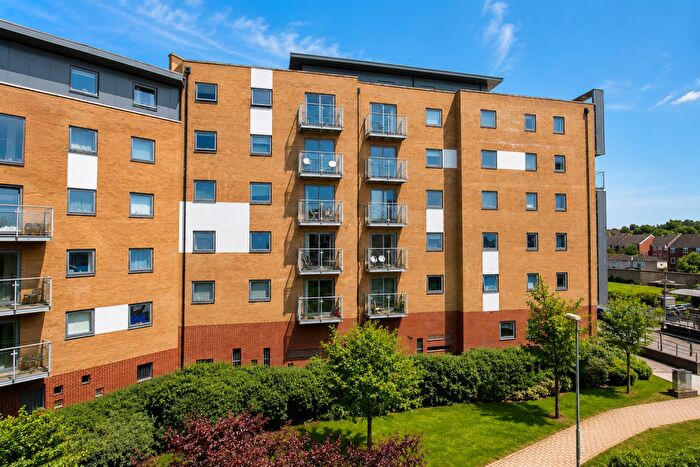 2 Bedroom Apartment To Rent In Heia Wharf, Hawkins Road, Colchester, CO2