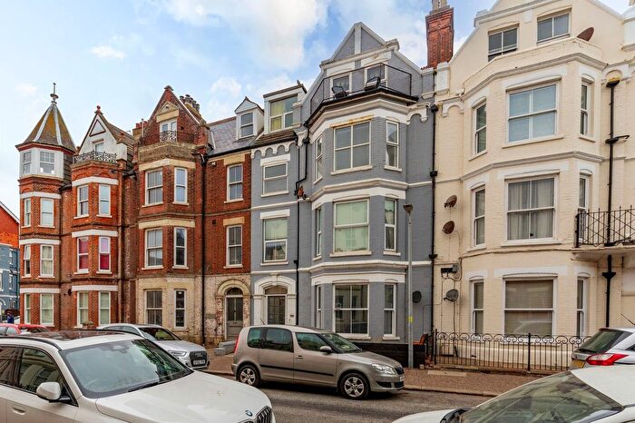 1 Bedroom Flat To Rent In Cabbell Road, Cromer, NR27