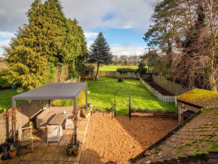 3 Bedroom Semi-detached House For Sale In Groveside, East Rudham, King's Lynn, PE31