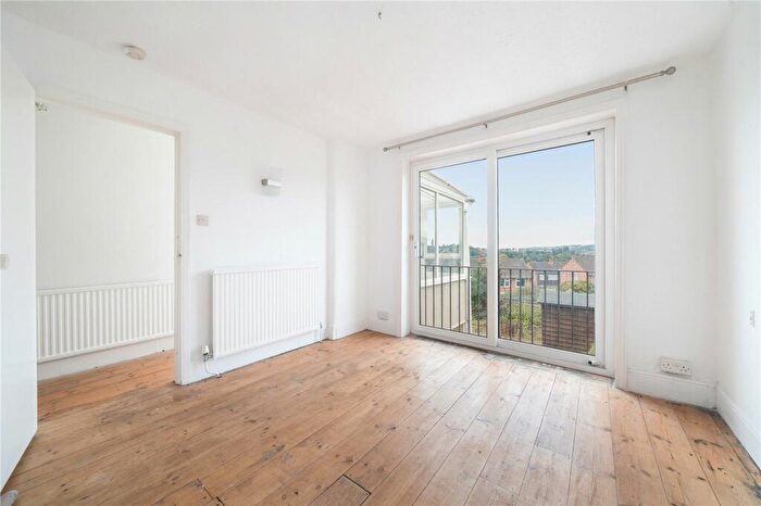 2 Bedroom Bungalow For Sale In Exwick Hill, Exeter, Devon, EX4
