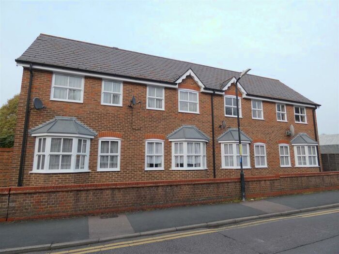 1 Bedroom Apartment To Rent In Gordon Road, Canterbury, CT1
