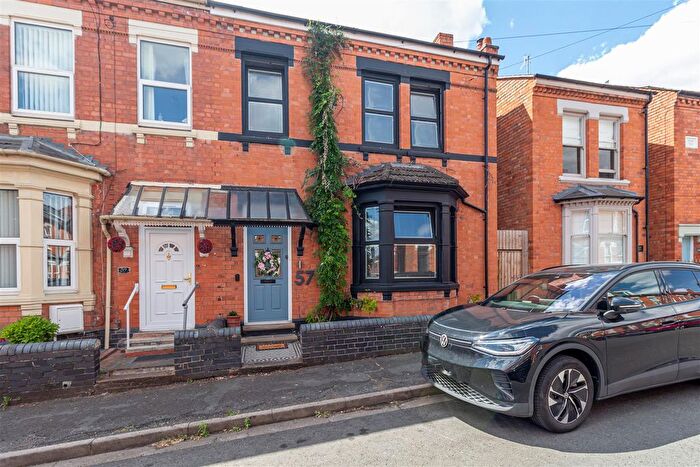 3 Bedroom Property For Sale In St. Dunstans Crescent, Worcester, WR5