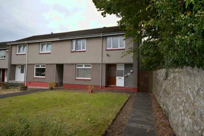 3 Bedroom Terraced House To Rent In Meadow View, Crossford, KY12