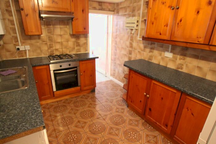 1 Bedroom Maisonette To Rent In Clayton Road, Hayes UB3