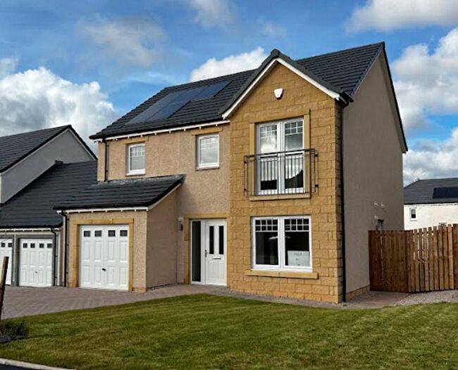 4 Bedroom Detached House For Sale In West Path, Midloyhian, EH37