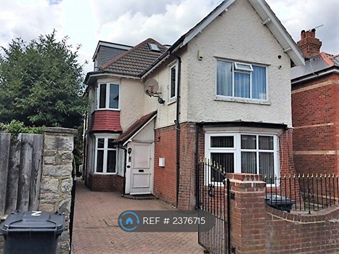 5 Bedroom Detached House To Rent In Stanfield Road, Bournemouth, BH9