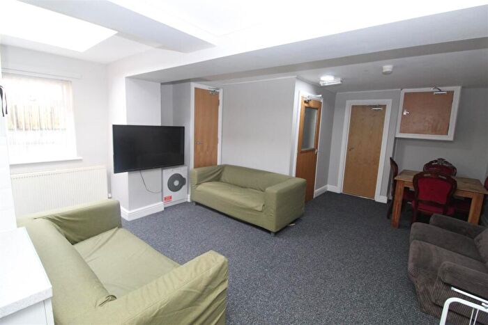 7 Bedroom House To Rent In Rhymney Terrace, Cathays, Cardiff, CF24