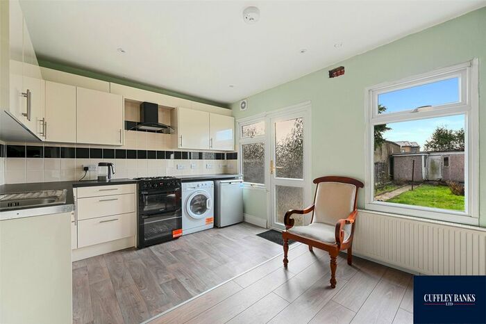 4 Bedroom Terraced House To Rent In Fraser Road, Perivale UB6