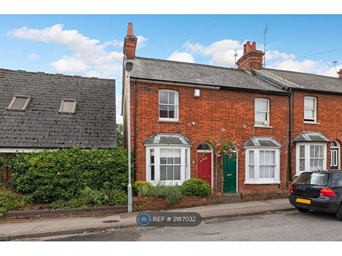 2 Bedroom Terraced House To Rent In Bedford Street, Hitchin, SG5