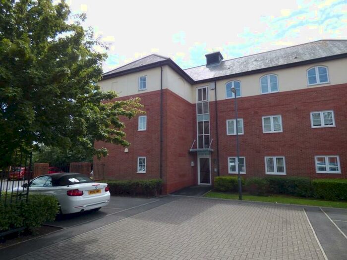 2 Bedroom Apartment To Rent In Sheaves Park, Bristol, BS10