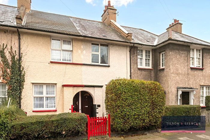 2 Bedroom Terraced House For Sale In Balliol Road, London, N17
