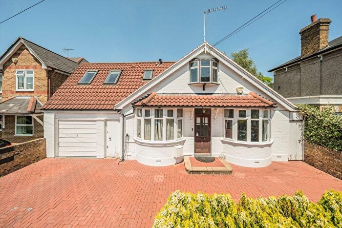 6 Bedroom Detached House For Sale In Queens Road, Hampton Hill, TW12