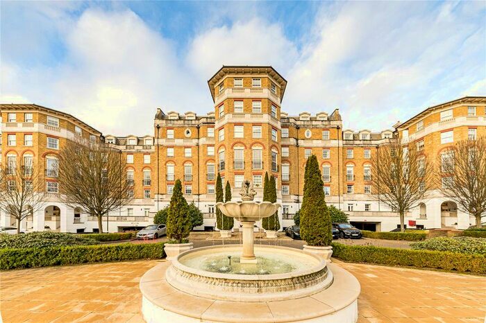 3 Bedroom Flat To Rent In Chapman Square, Wimbledon, SW19