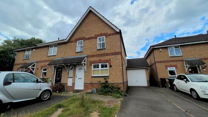 3 Bedroom Property To Rent In Cherry Hills, Watford, WD19
