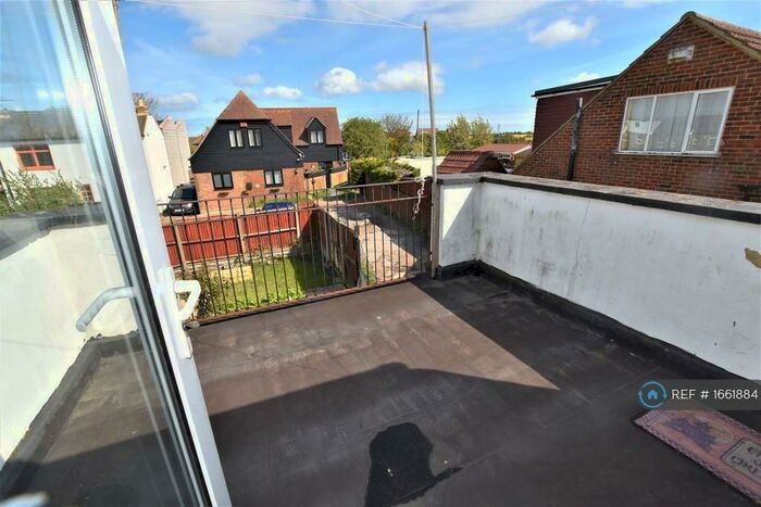 2 Bedroom End Of Terrace House To Rent In High Street, Garlinge, Margate, CT9