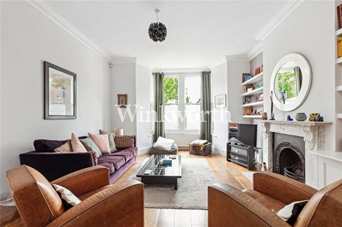 4 Bedroom End Of Terrace House For Sale In Laura Terrace, London, N4