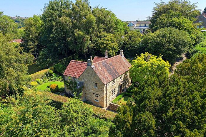 3 Bedroom Detached House For Sale In Englishcombe, Bath, BA2