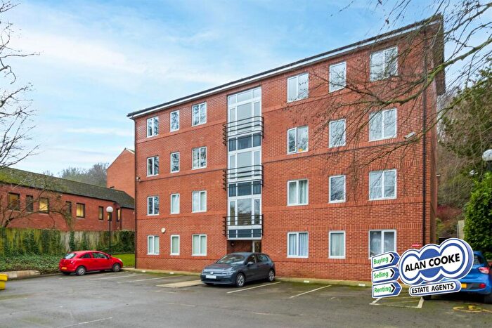 1 Bedroom Flat For Sale In Meanwood Road, Meanwood, Leeds, LS7