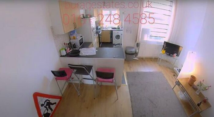 3 Bedroom Terraced House To Rent In Lowestoft Street, Rusholme, M14