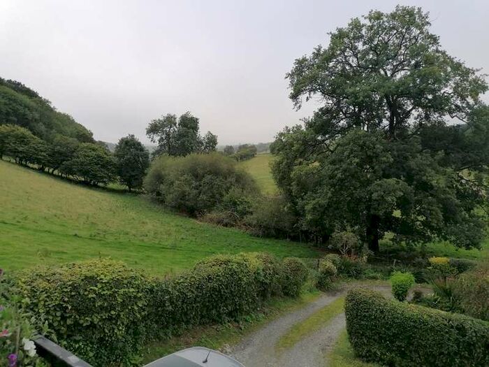 4 Bedroom Cottage House For Sale In Felindre, Knighton, Powys, LD7