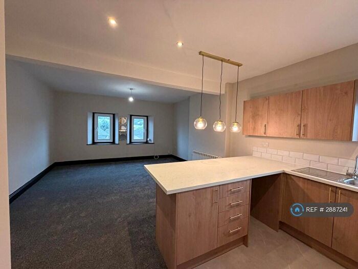 2 Bedroom Flat To Rent In Market St, Dalton-In-Furness, LA15